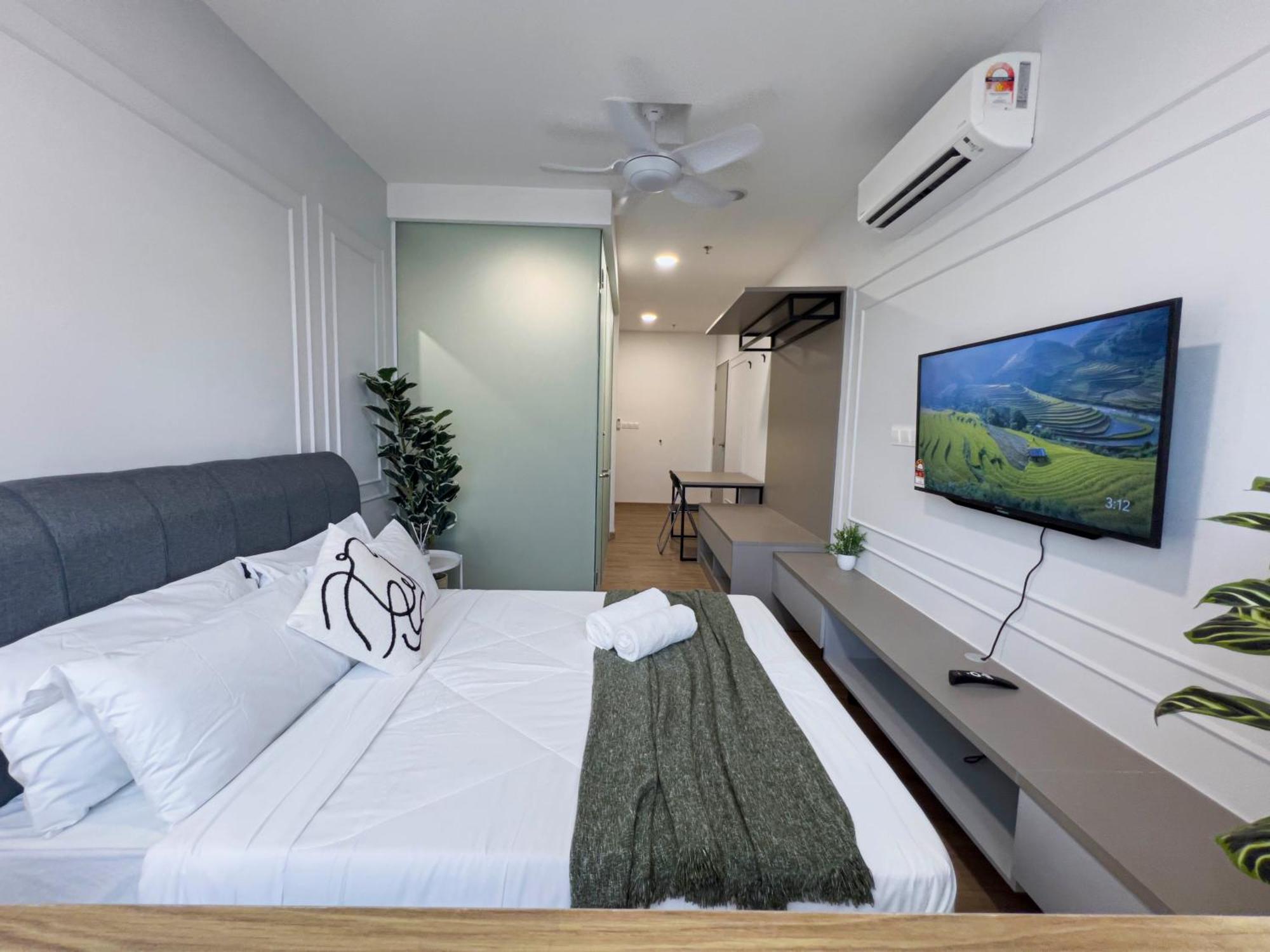 Sky Pool Suites Kl Sentral - Riveria City 쿠알라룸푸르 외부 사진