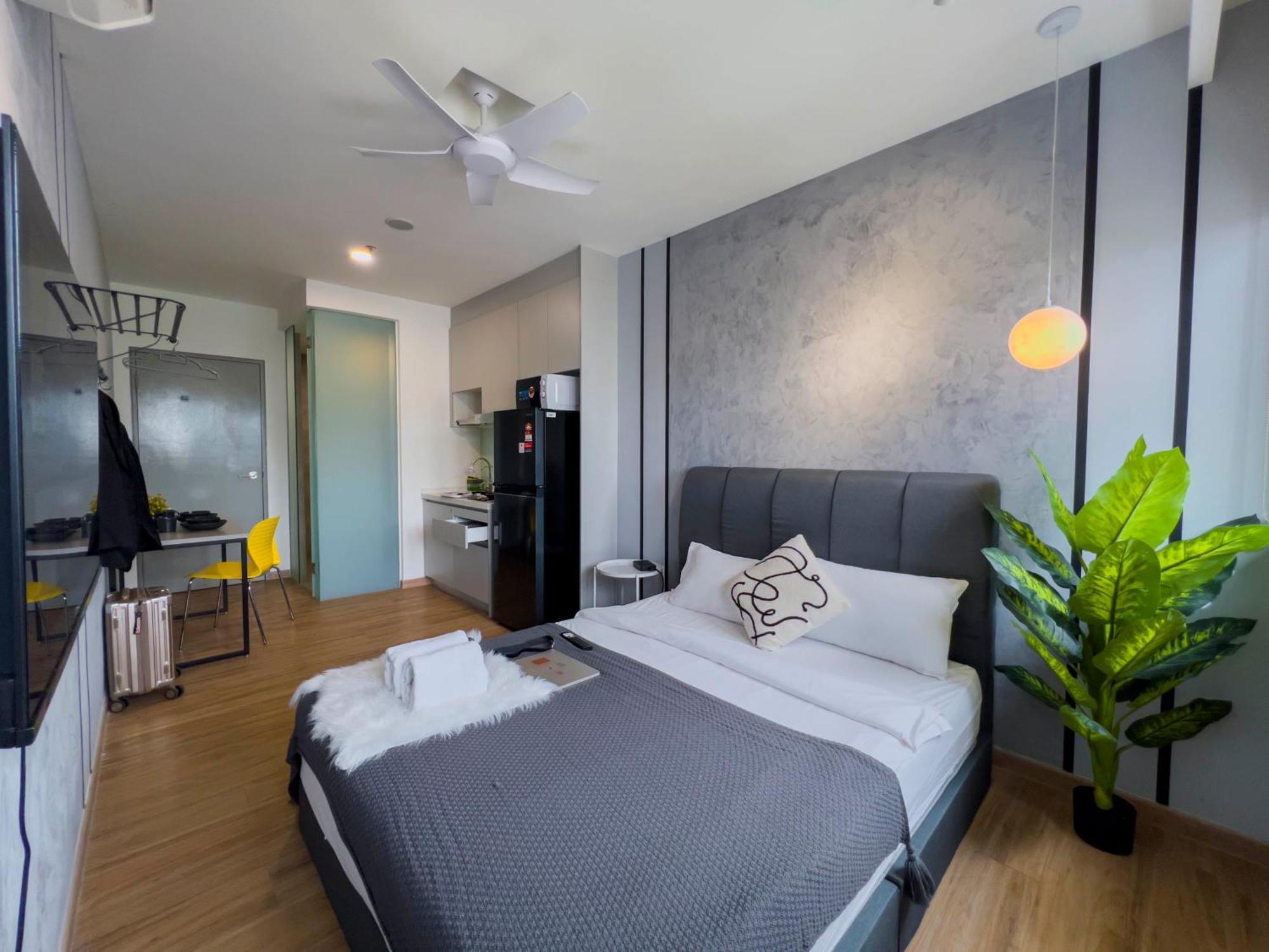 Sky Pool Suites Kl Sentral - Riveria City 쿠알라룸푸르 외부 사진