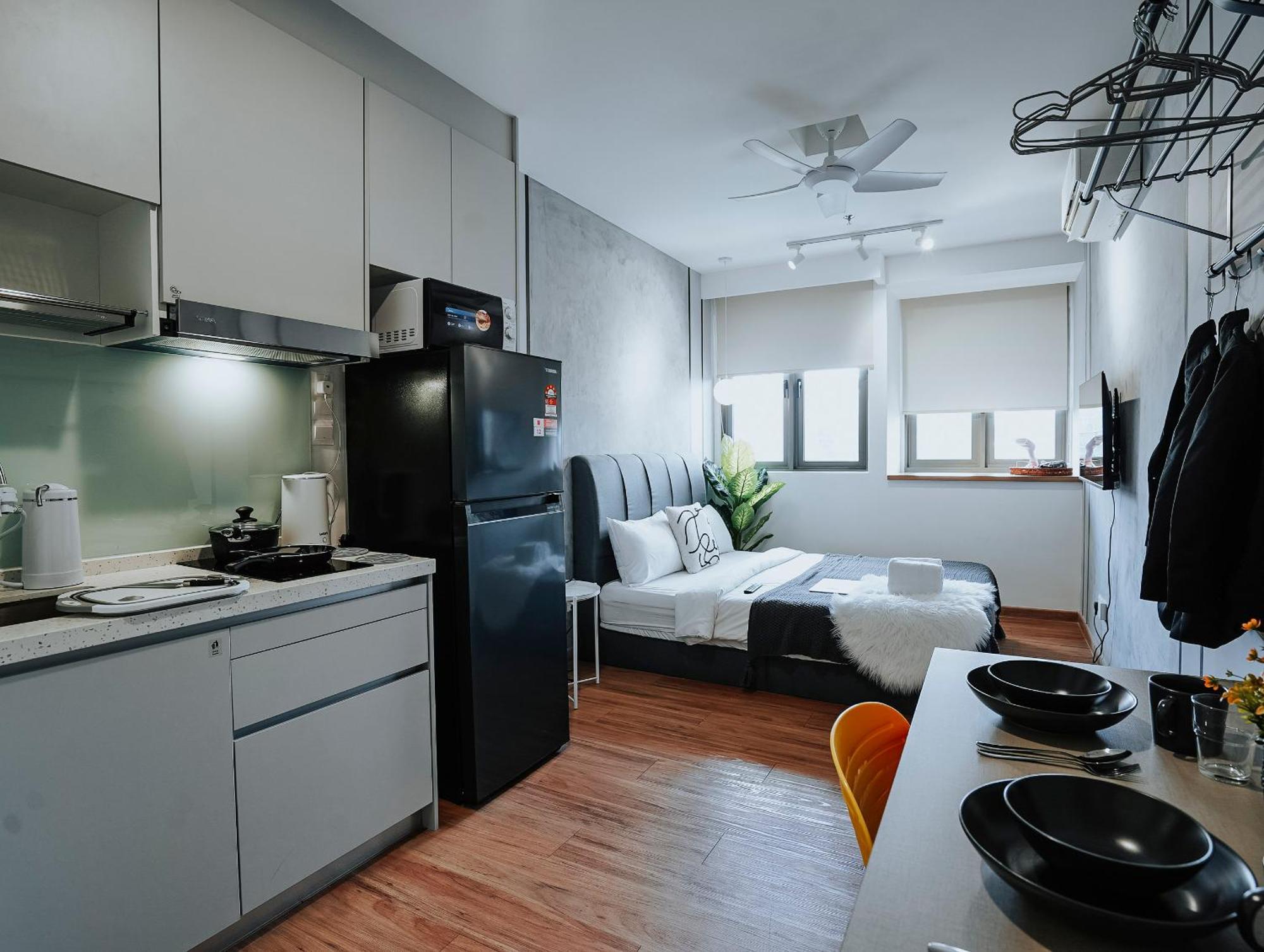 Sky Pool Suites Kl Sentral - Riveria City 쿠알라룸푸르 외부 사진